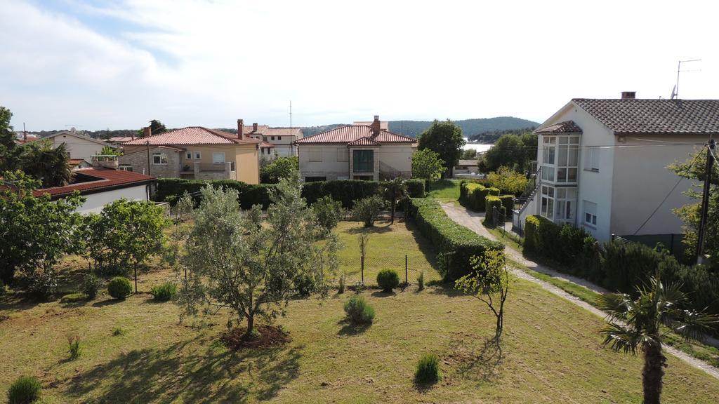 Kosovic Family House Hotel Medulin Exterior photo